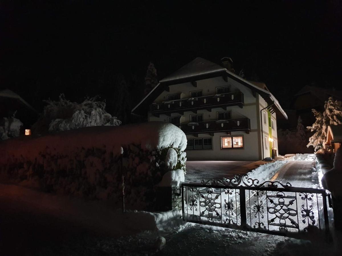 4 Jahreszeiten Tamsweg Exterior foto